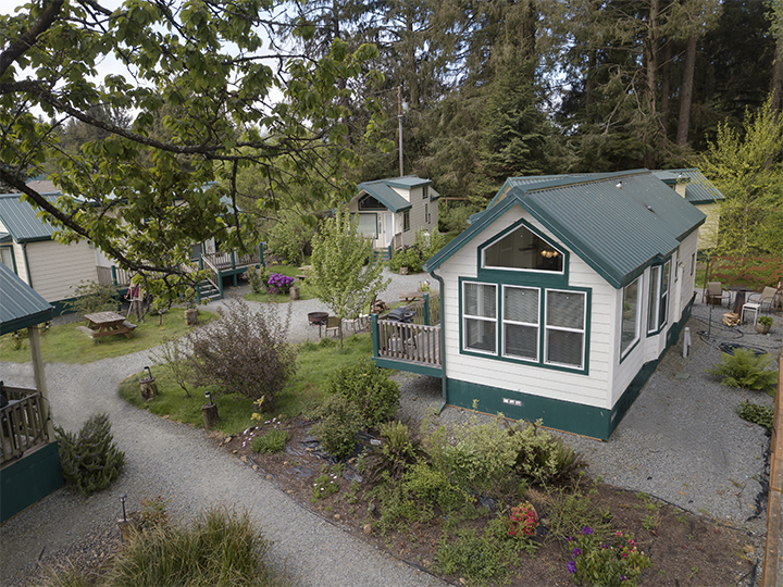 Sheltered Nook: Tiny Houses on the Oregon Coast